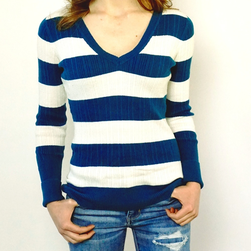 Women's Striped V-neck Knit Sweater
